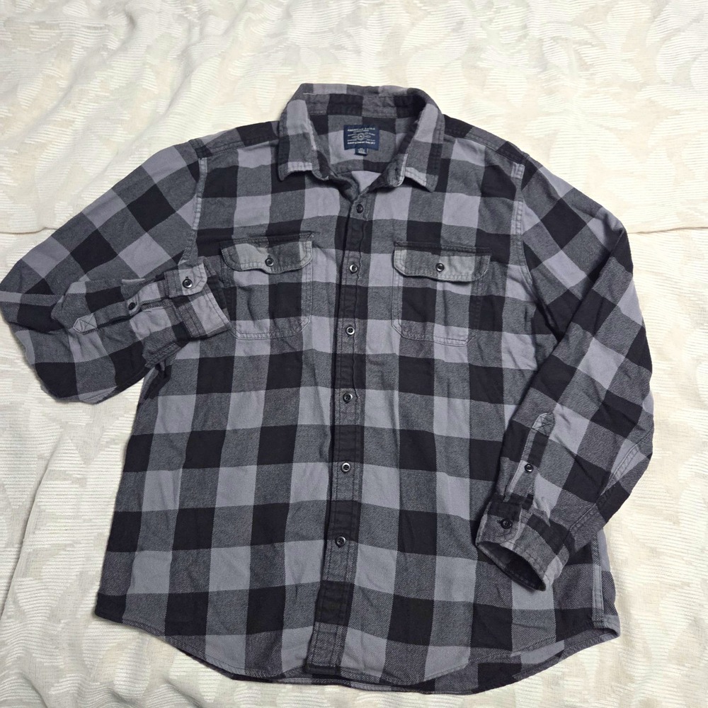 American Eagle Outfitters Mens XXL Tall Gray Black Plaid Flannel Pockets